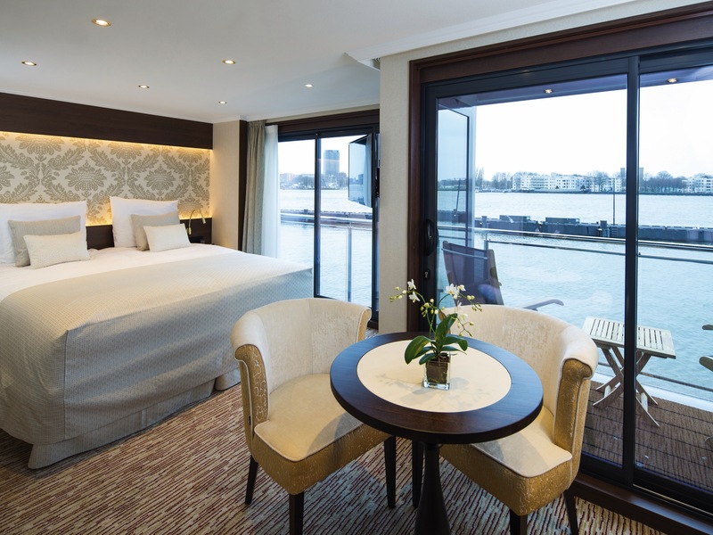 Deluxe Balcony Suites